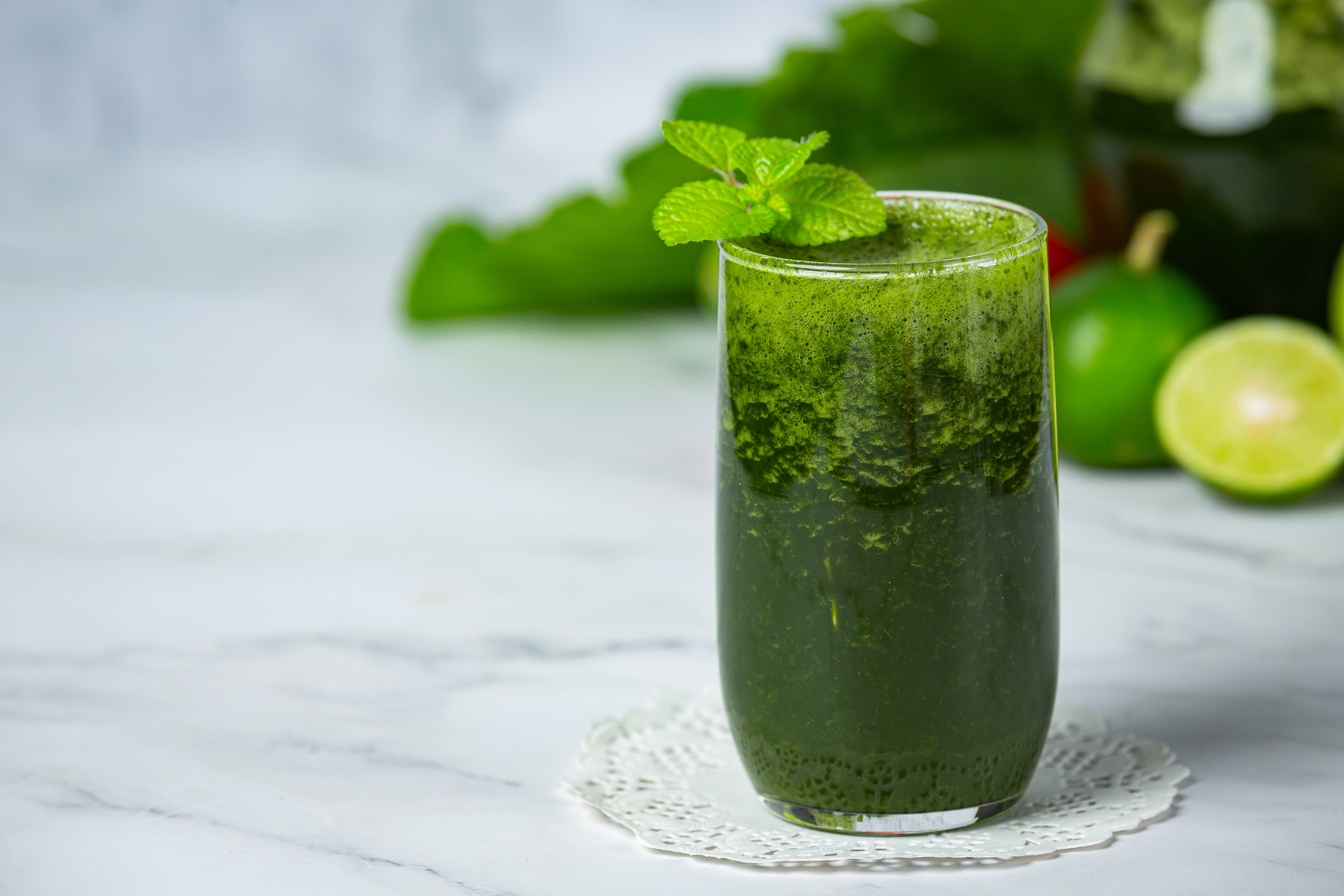 Smoothies verdes con licuadora de alto rendimiento: recetas paso a paso