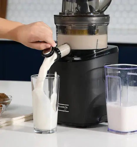 Cómo hacer leche de almendras vegana - Kuvings México